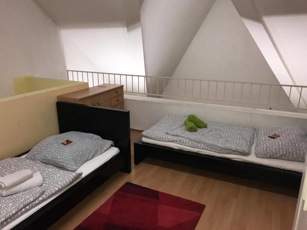 A&S Ferienwohnungen Roonstrasse Bonn Exteriér fotografie