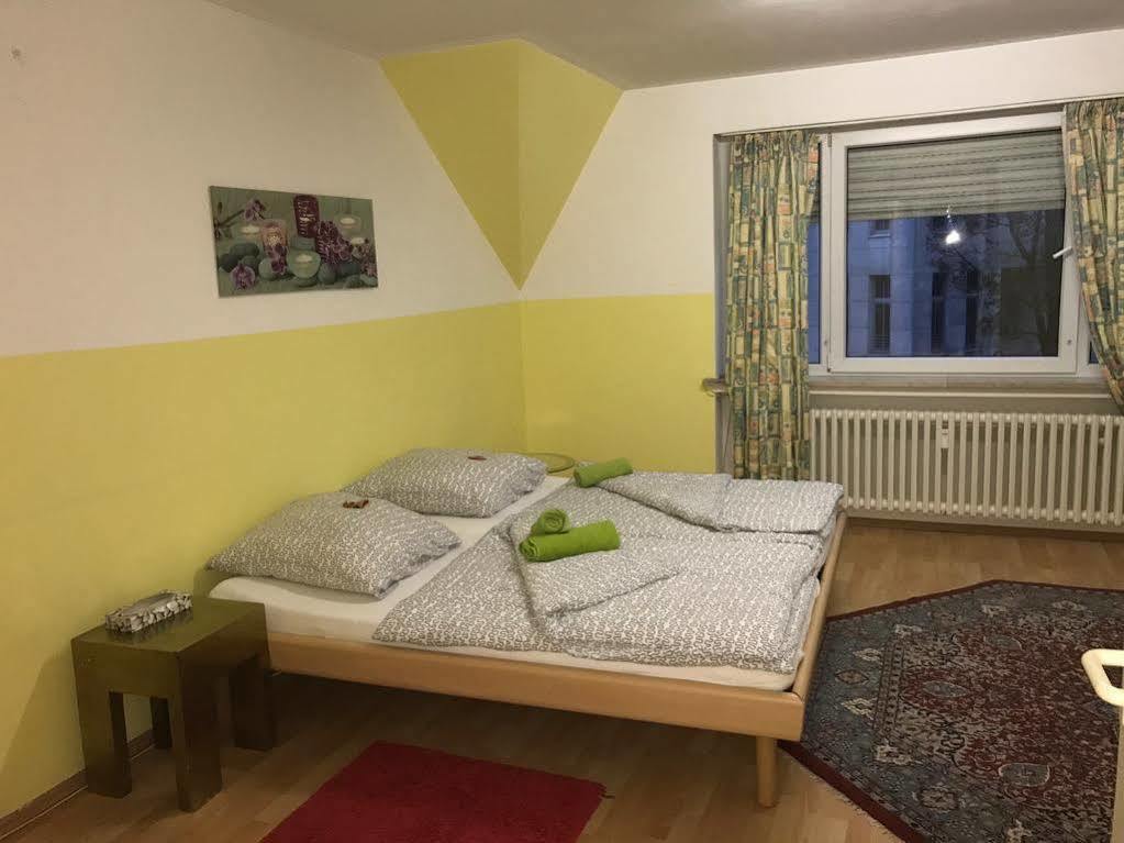 A&S Ferienwohnungen Roonstrasse Bonn Exteriér fotografie