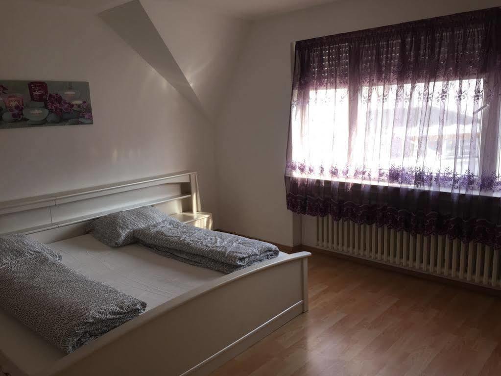 A&S Ferienwohnungen Roonstrasse Bonn Exteriér fotografie